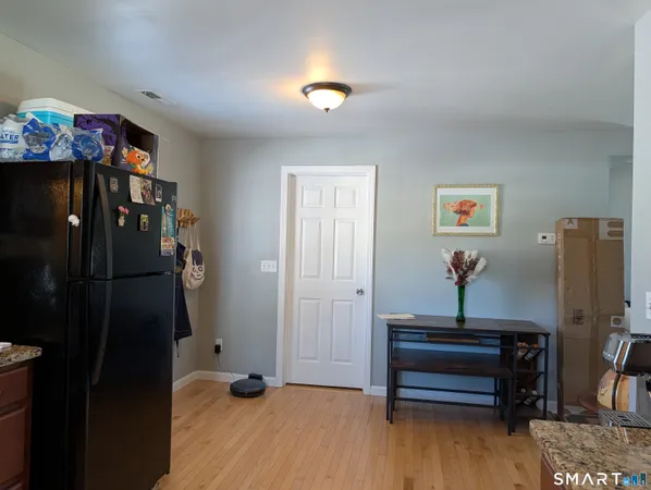 $2,000 | 40 Franklin Street, Wallingford, CT 06492