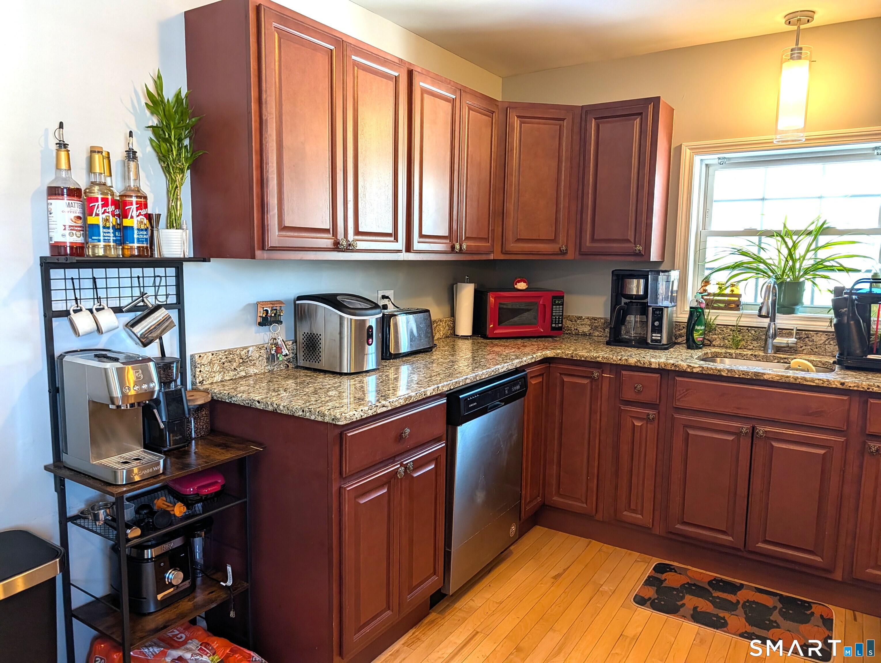 40 Franklin Street Wallingford, CT 06492 - Photo 4 of 20