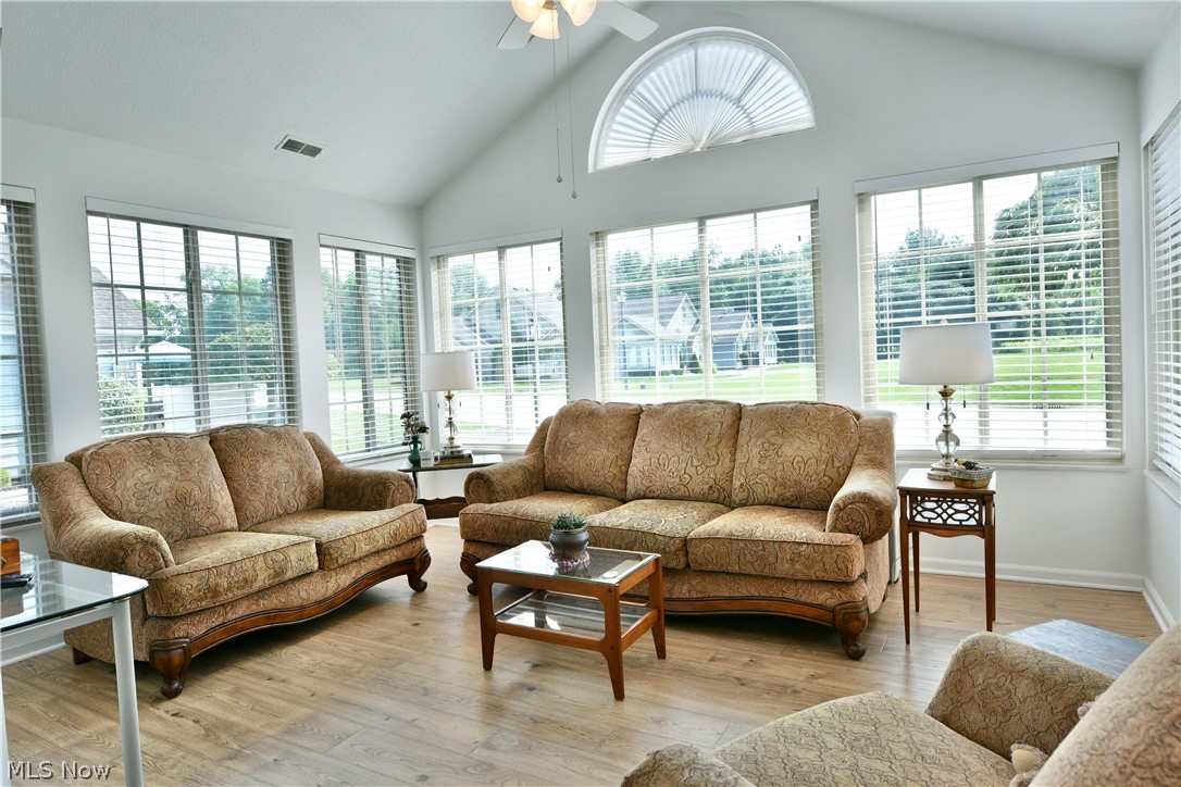 201 River Glen Road Warren, OH 44484 - Photo 13 of 50
