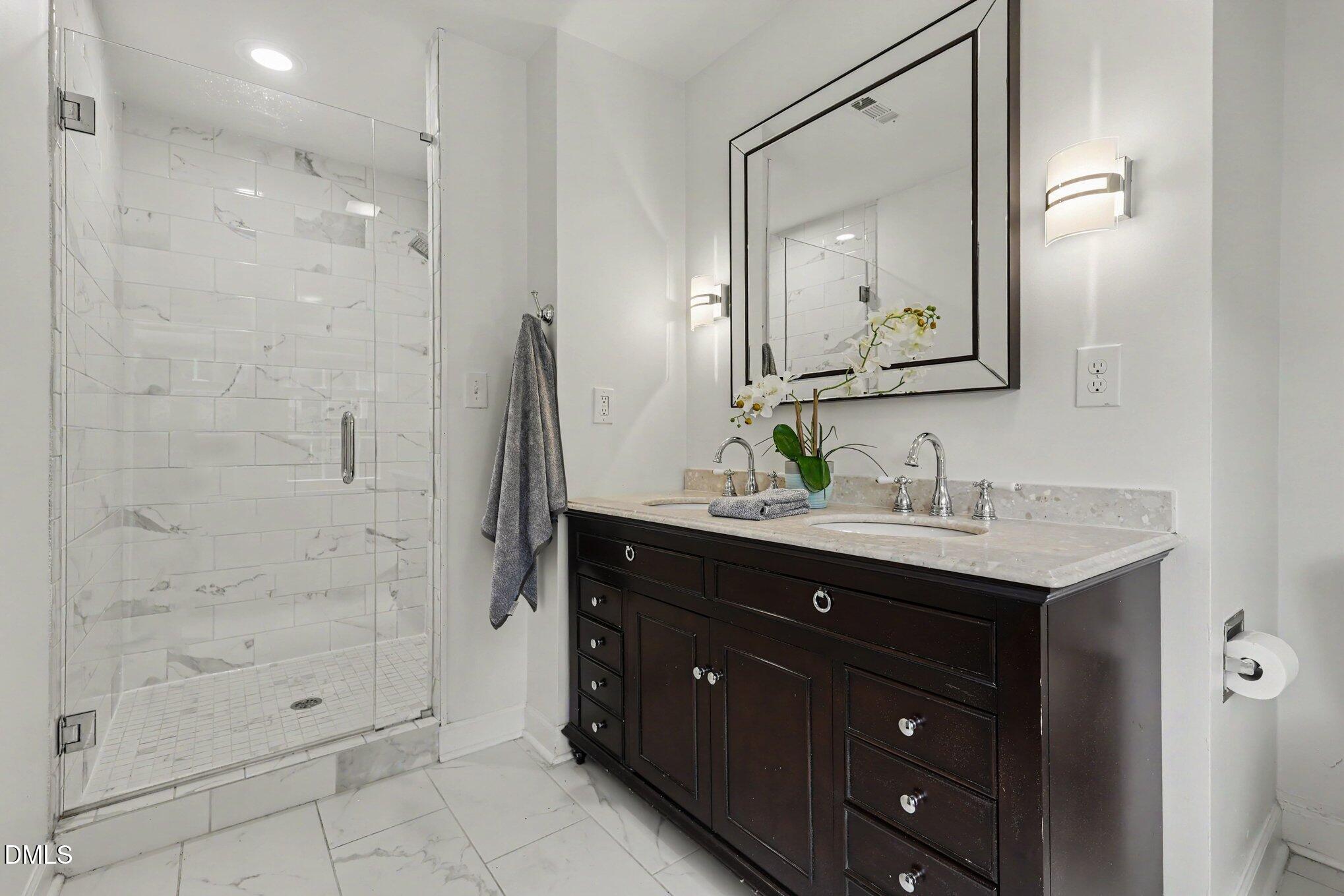 700 Pebblebrook Drive Raleigh, NC 27609 - Photo 15 of 40 030_file_7528