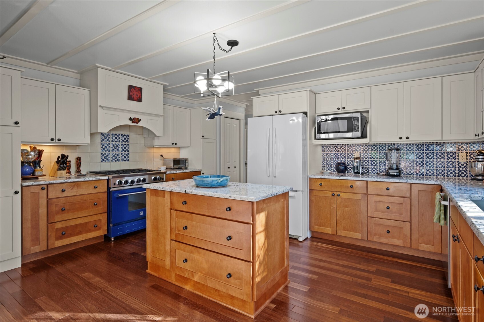 5455 No Name Road Anacortes, WA 98221 - Photo 13 of 40