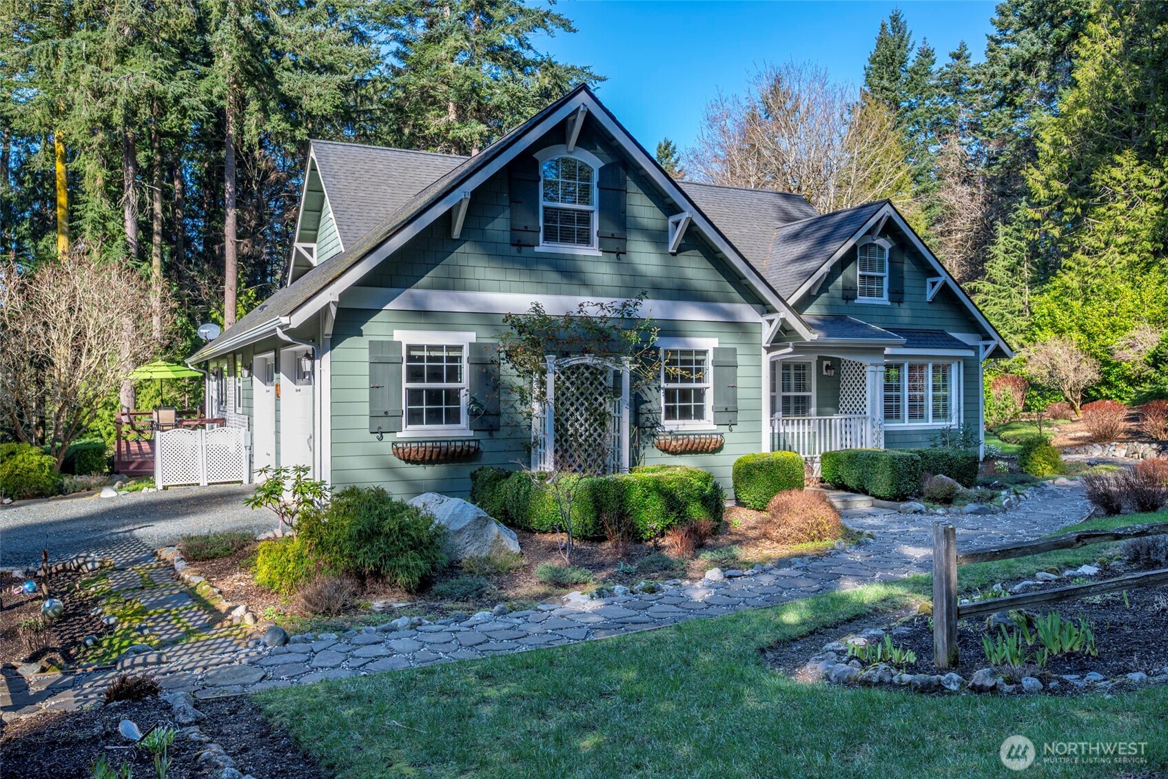 5455 No Name Road Anacortes, WA 98221 - Photo 3 of 40