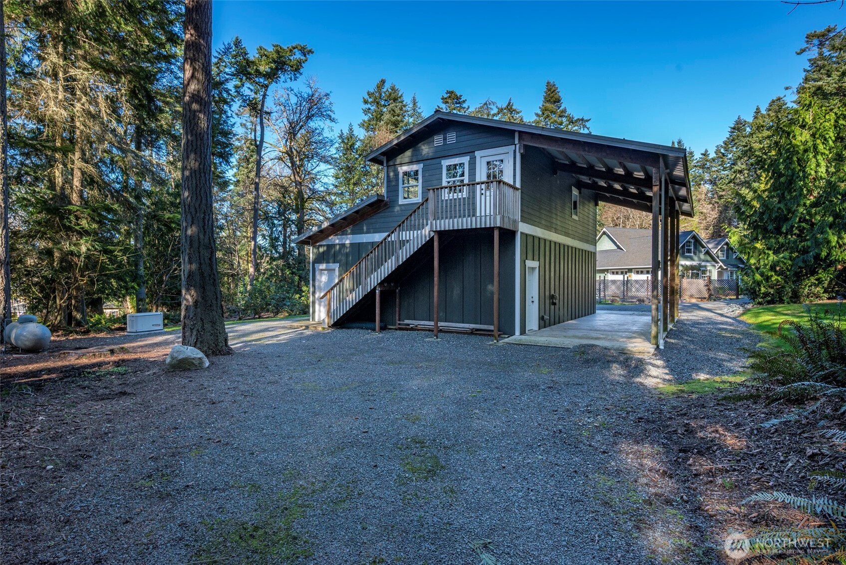 5455 No Name Road Anacortes, WA 98221 - Photo 33 of 40