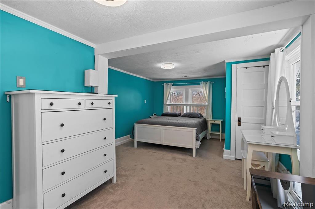 3901 Lone Tree Road Milford, MI 48380 - Photo 19 of 48 Gallery Image 19