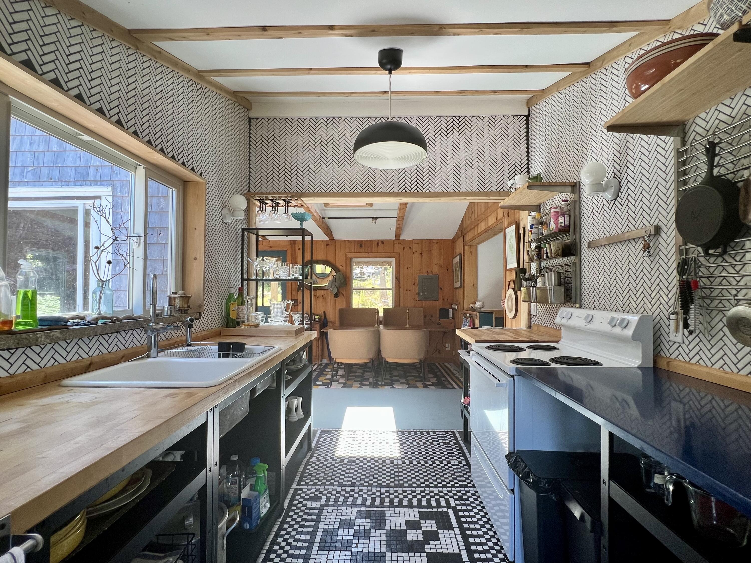 113 Dyers Island Road Vinalhaven, ME 04863 - Photo 17 of 51 3C78C493-D3C5-4F87-A9CA-DDAF93A1132F