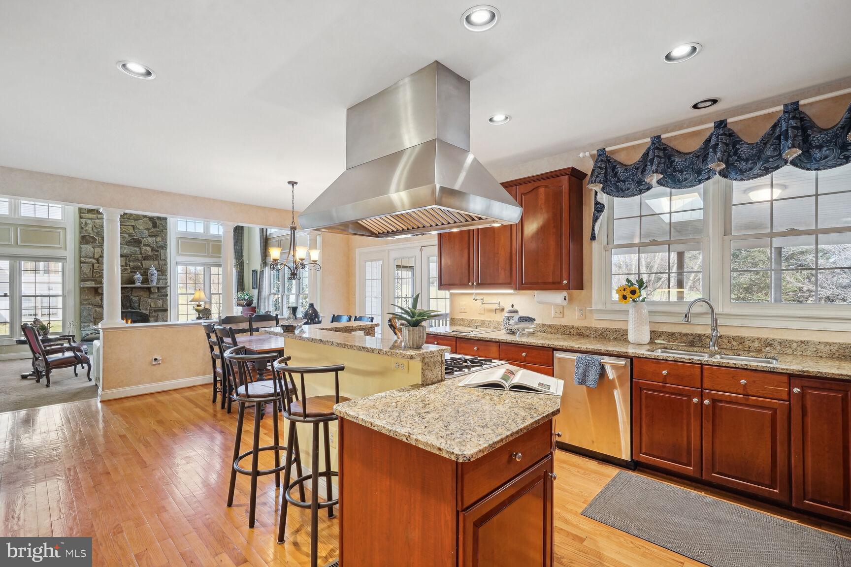 403 Firestone Drive Ashton, MD 20861 - Photo 13 of 58 Kitchen