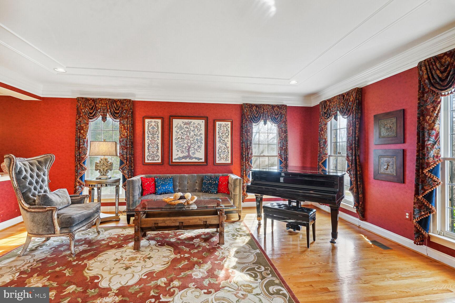 403 Firestone Drive Ashton, MD 20861 - Photo 5 of 58 Living Room