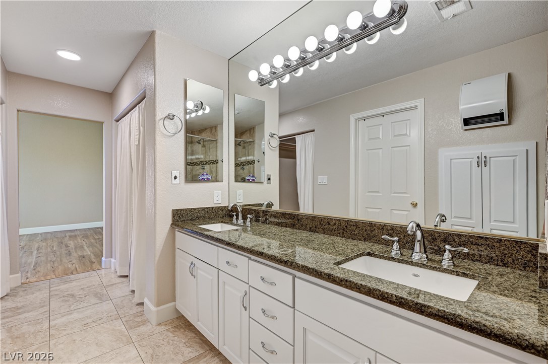 4950 Crooked Stick Way Las Vegas, NV 89113 - Photo 32 of 61