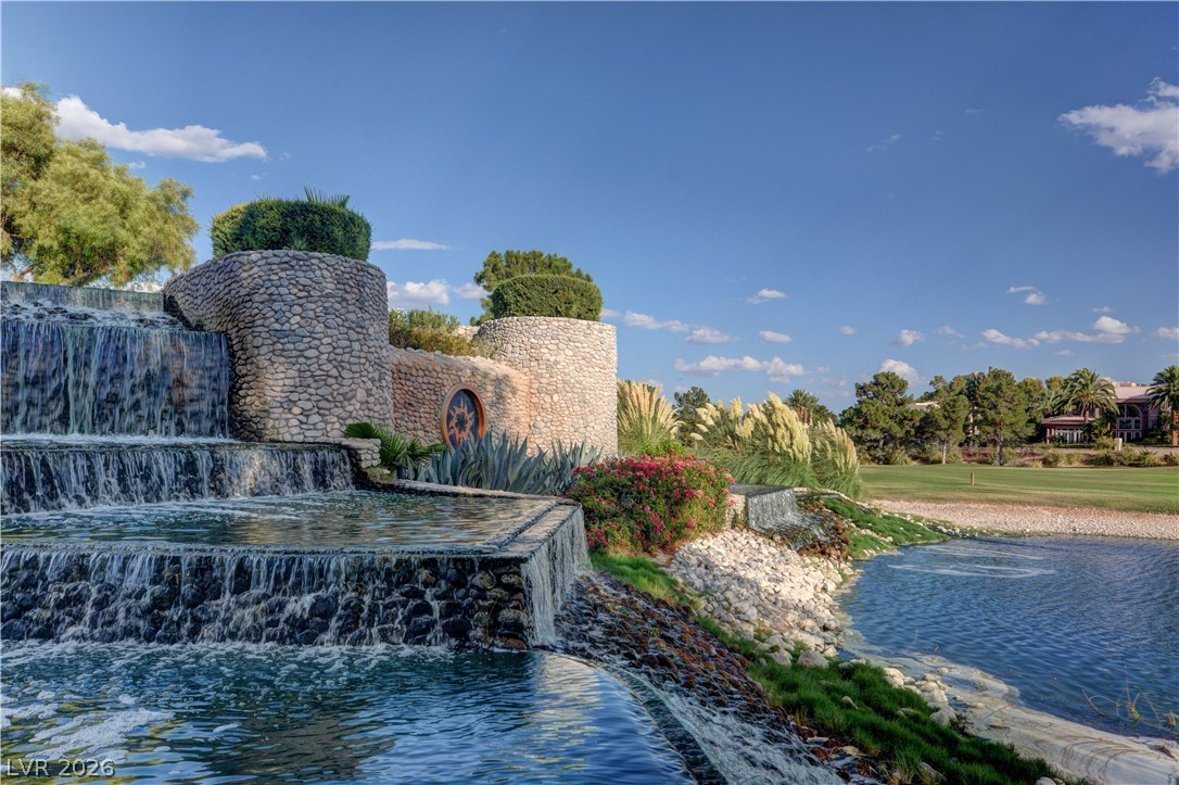 4950 Crooked Stick Way Las Vegas, NV 89113 - Photo 43 of 61