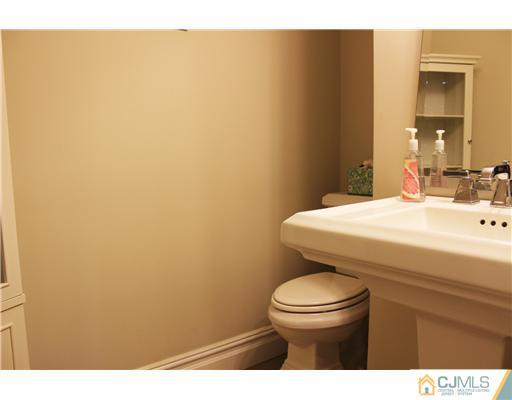 11 Wilk Road Edison, NJ 08837 - Photo 25 of 25