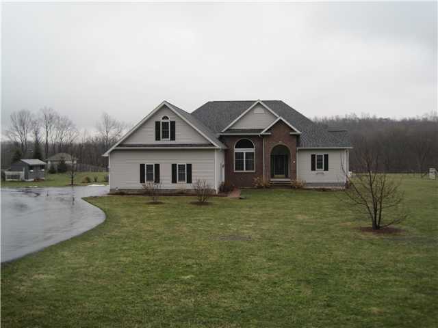 351 Cline Road Farmington, NY 14564 - Photo 1 of 1 Exterior Front