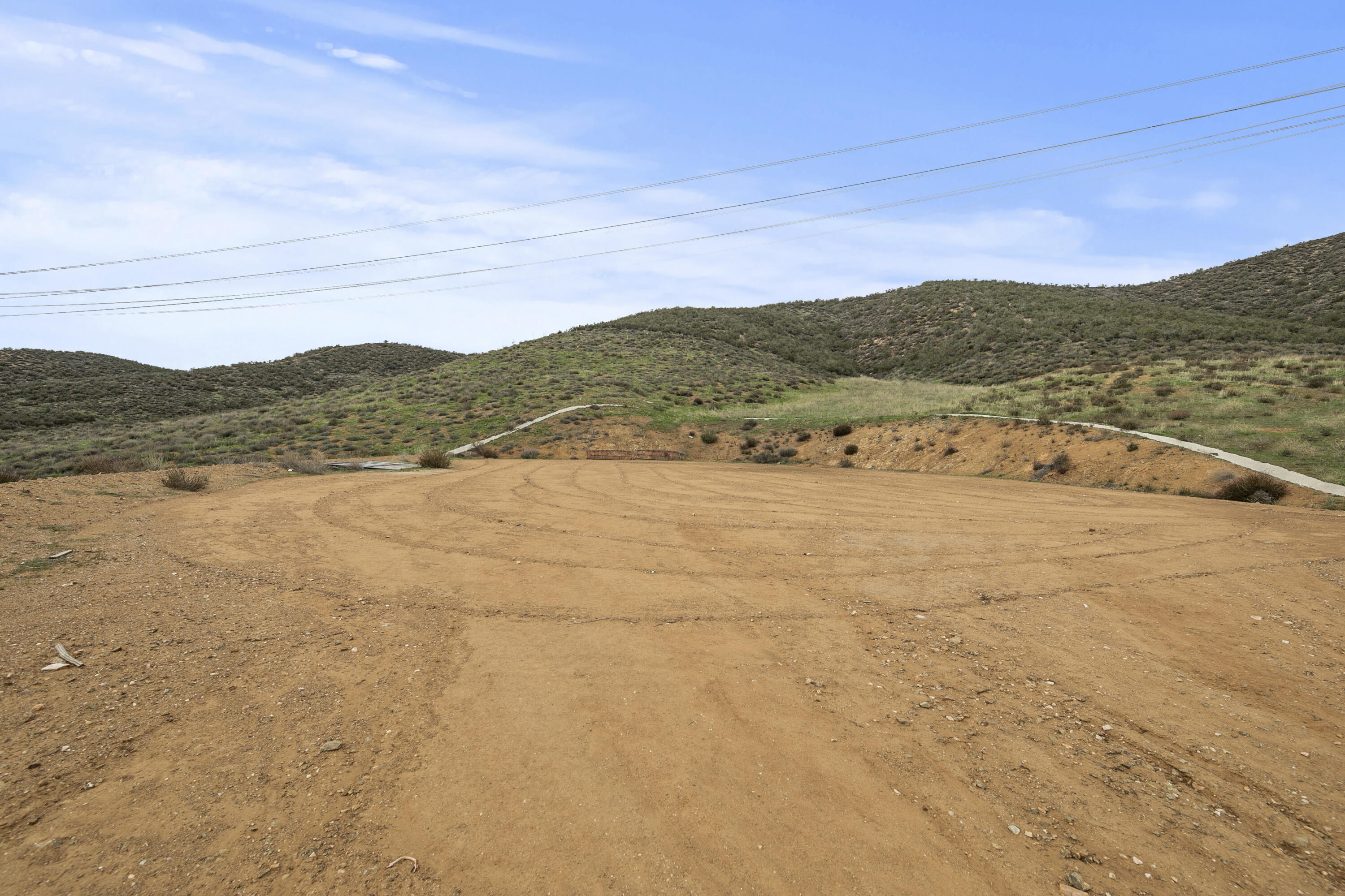 Vic Hierba Road Santa Clarita, CA 91390 - Photo 3 of 10 a view of lake view and mountain