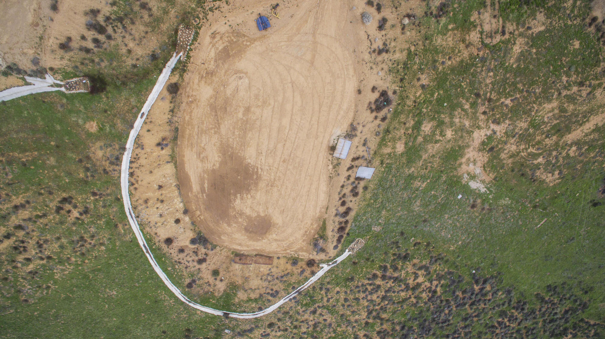 Vic Hierba Road Santa Clarita, CA 91390 - Photo 10 of 10 a view of entryway
