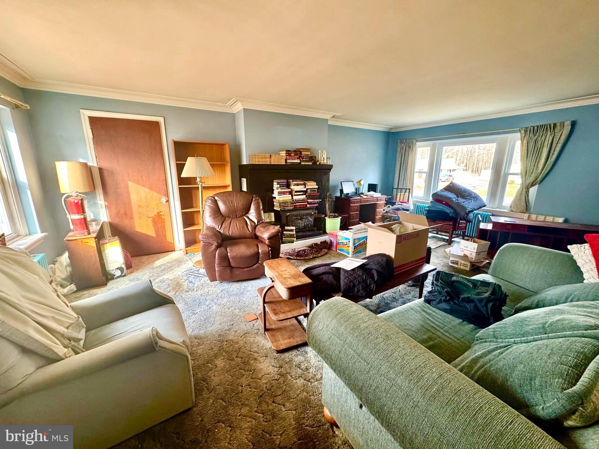 1241 Steamboat Road Shady Side, MD 20764 - Photo 2 of 21 Living room