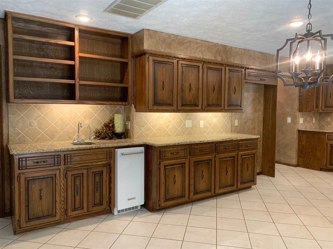 2550 Homestead Road Enid, OK 73703 - Photo 10 of 35 Gallery Image 10