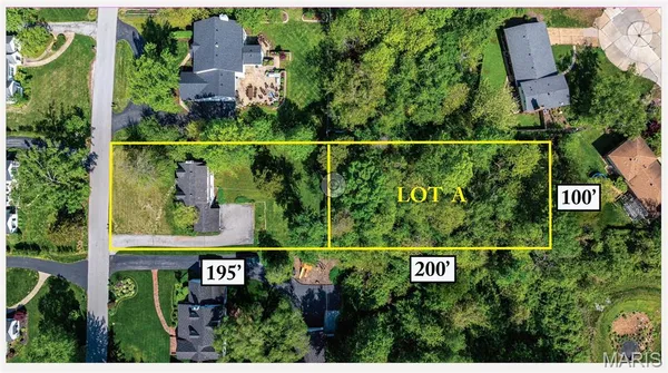 $400,000 | 908 Woodshire Lane, Creve Coeur, MO 63141