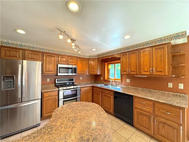 $250,000 | 4073 Highway 130, Irwin, PA 15642