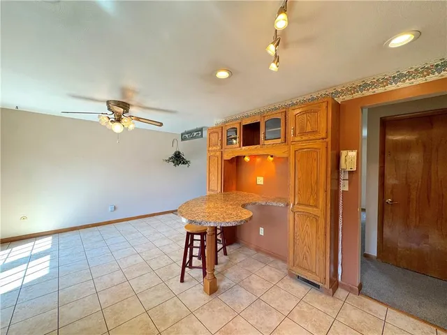 $250,000 | 4073 Highway 130, Irwin, PA 15642