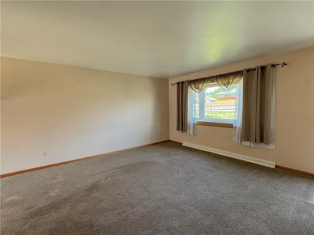 $250,000 | 4073 Highway 130, Irwin, PA 15642