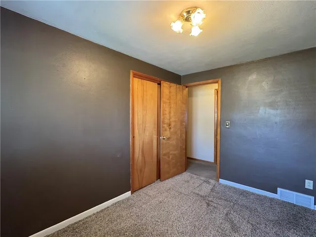 $250,000 | 4073 Highway 130, Irwin, PA 15642