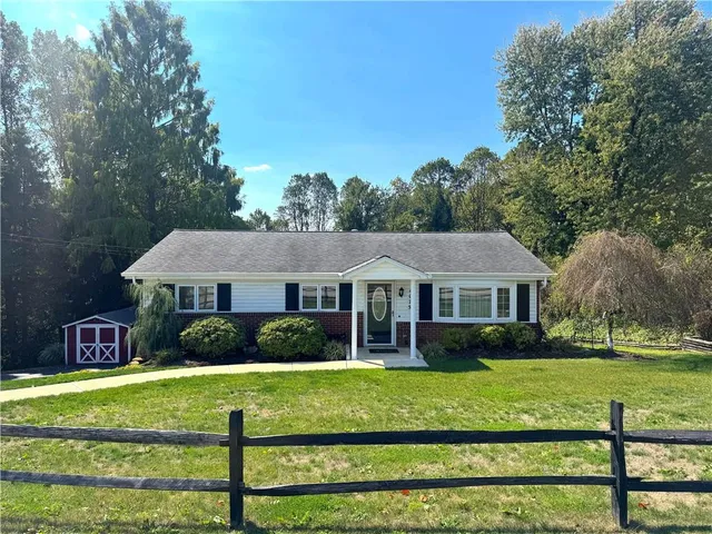 $250,000 | 4073 Highway 130, Irwin, PA 15642