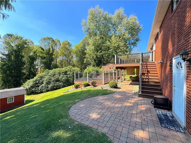 $250,000 | 4073 Highway 130, Irwin, PA 15642