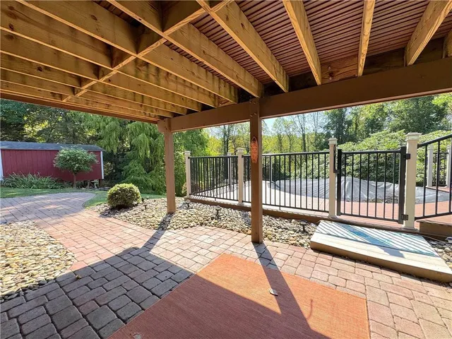 $250,000 | 4073 Highway 130, Irwin, PA 15642