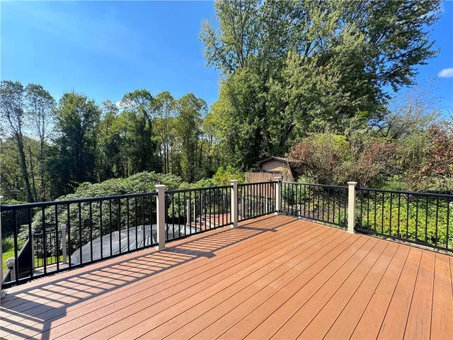 $250,000 | 4073 Highway 130, Irwin, PA 15642