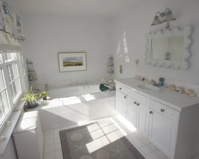 674 Hands Creek Road, East Hampton, NY 11937