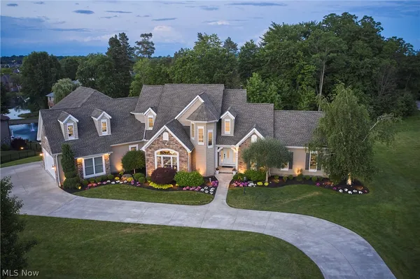 $949,900 | 545 Sawgrass Drive, Fairlawn, OH 44333