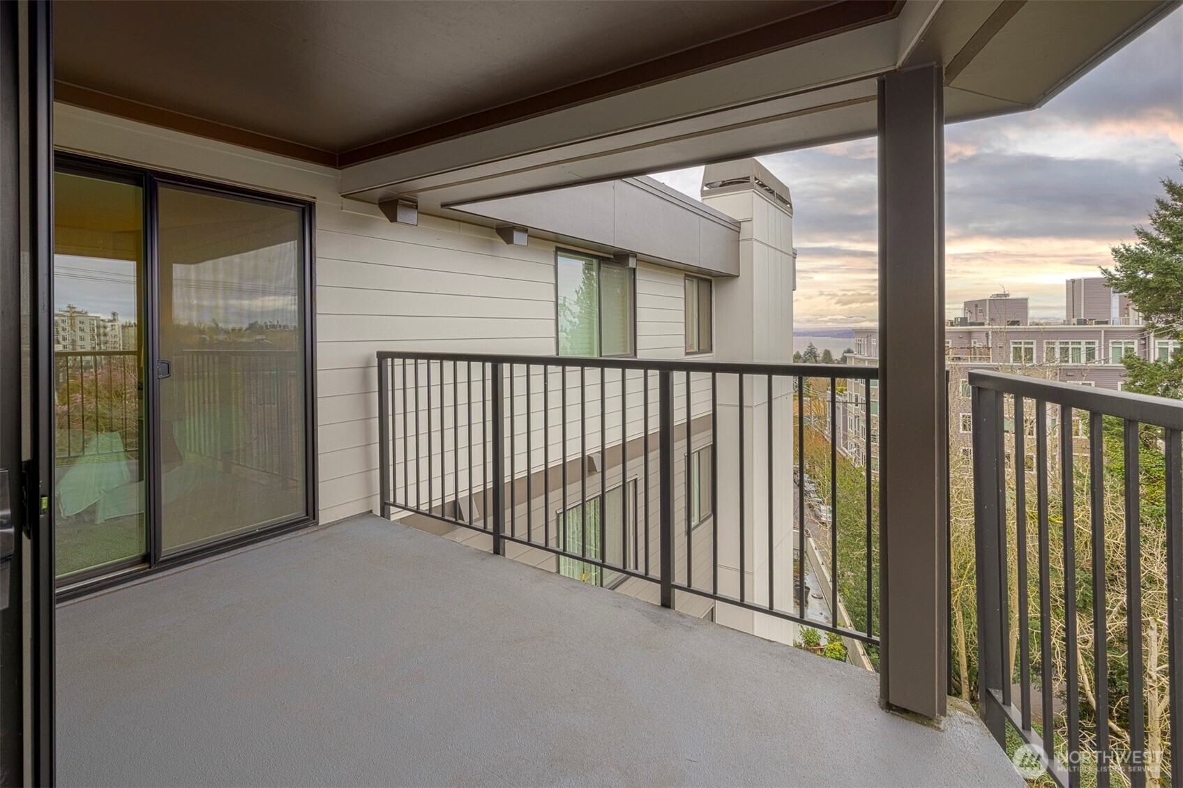 5000 California Avenue Southwest, Unit 405 Seattle, WA 98136 - Photo 7 of 21