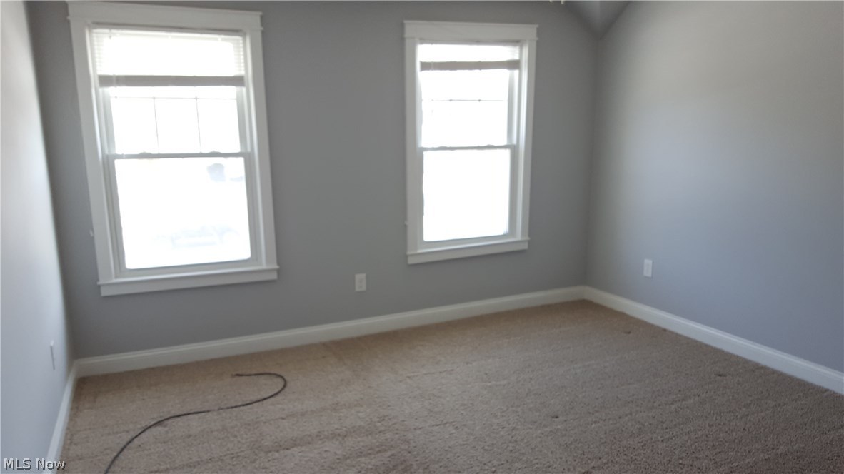 1680 South Green Road Cleveland, OH 44121 - Photo 15 of 30