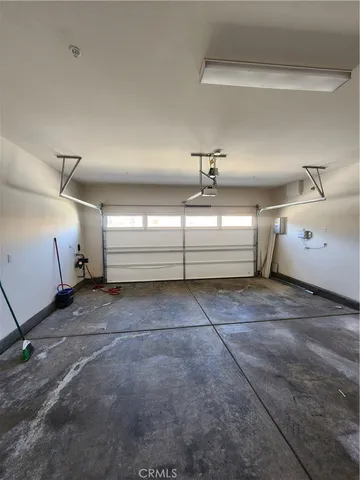 $3,700 | 16137 Blue Iris Street, Fontana, CA 92336