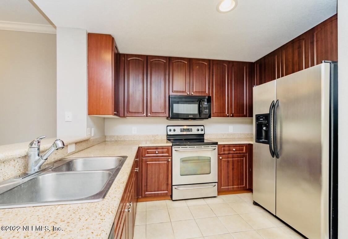 9745 Touchton Road, Unit 2627 Jacksonville, FL 32246 - Photo 16 of 28 4E8D6C3E-B7C8-4872-AAD6-2520DF9AF3A9