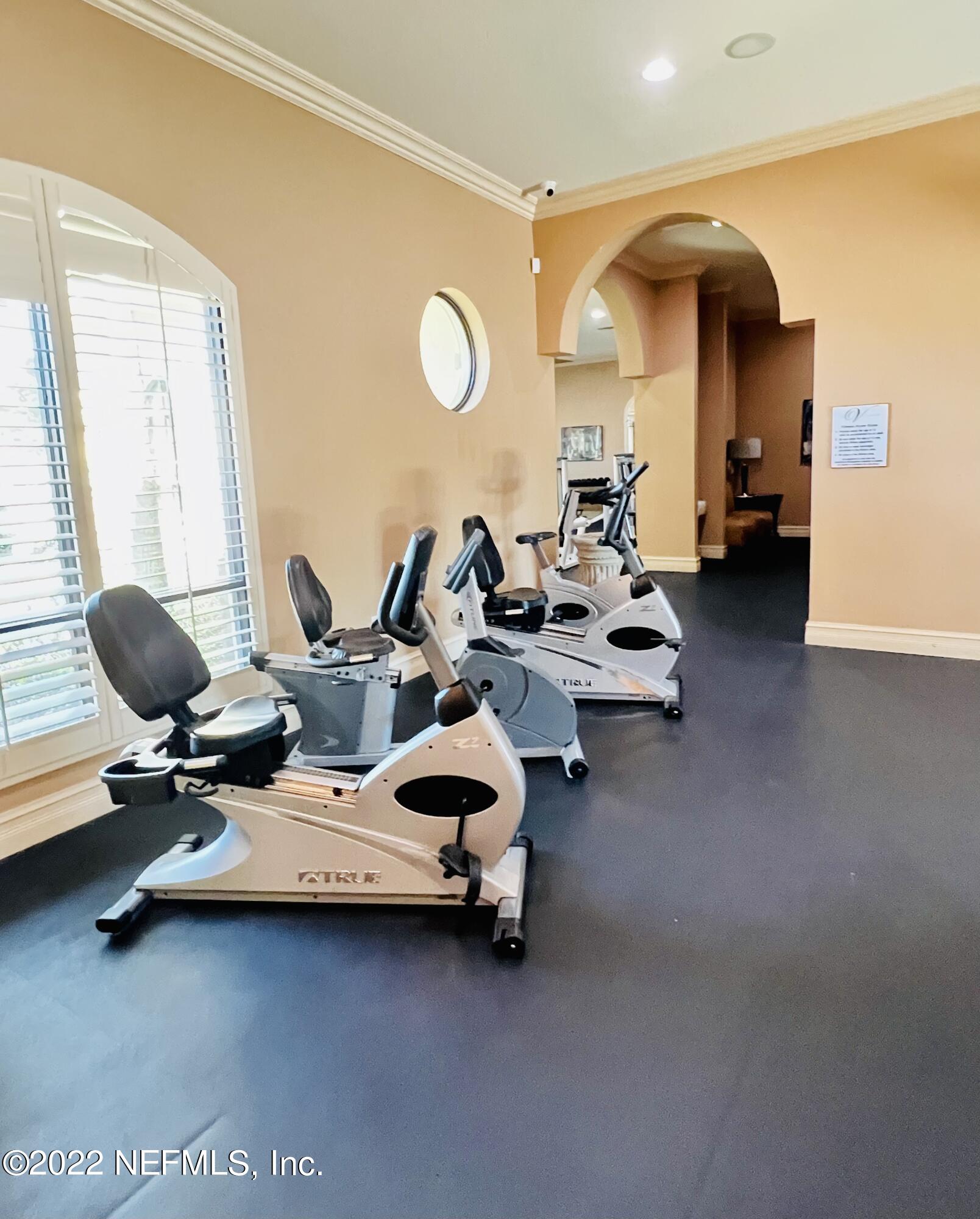 9745 Touchton Road, Unit 2627 Jacksonville, FL 32246 - Photo 8 of 28 5F89A1AB-8250-448D-B7BB-DE273DD378C0