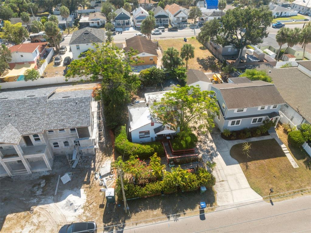 1916 West Grace Street Tampa, FL 33607 - Photo 16 of 26 a picture of a lake view