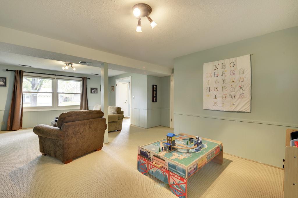 850 Patton Road New Brighton, MN 55112 - Photo 32 of 47 Gallery Image 32