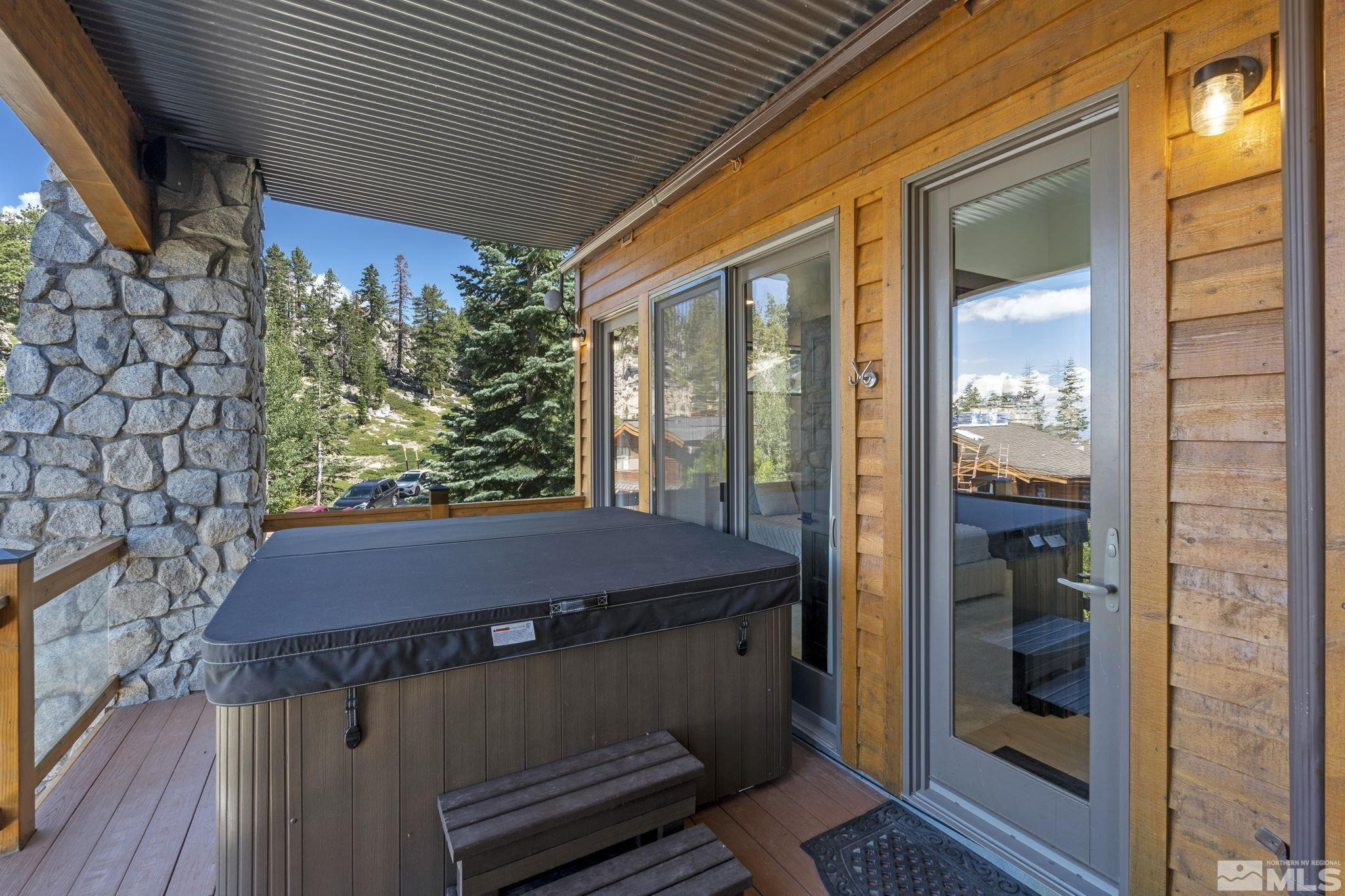 1625 Black Bear Run Stateline, NV 89449 - Photo 17 of 20