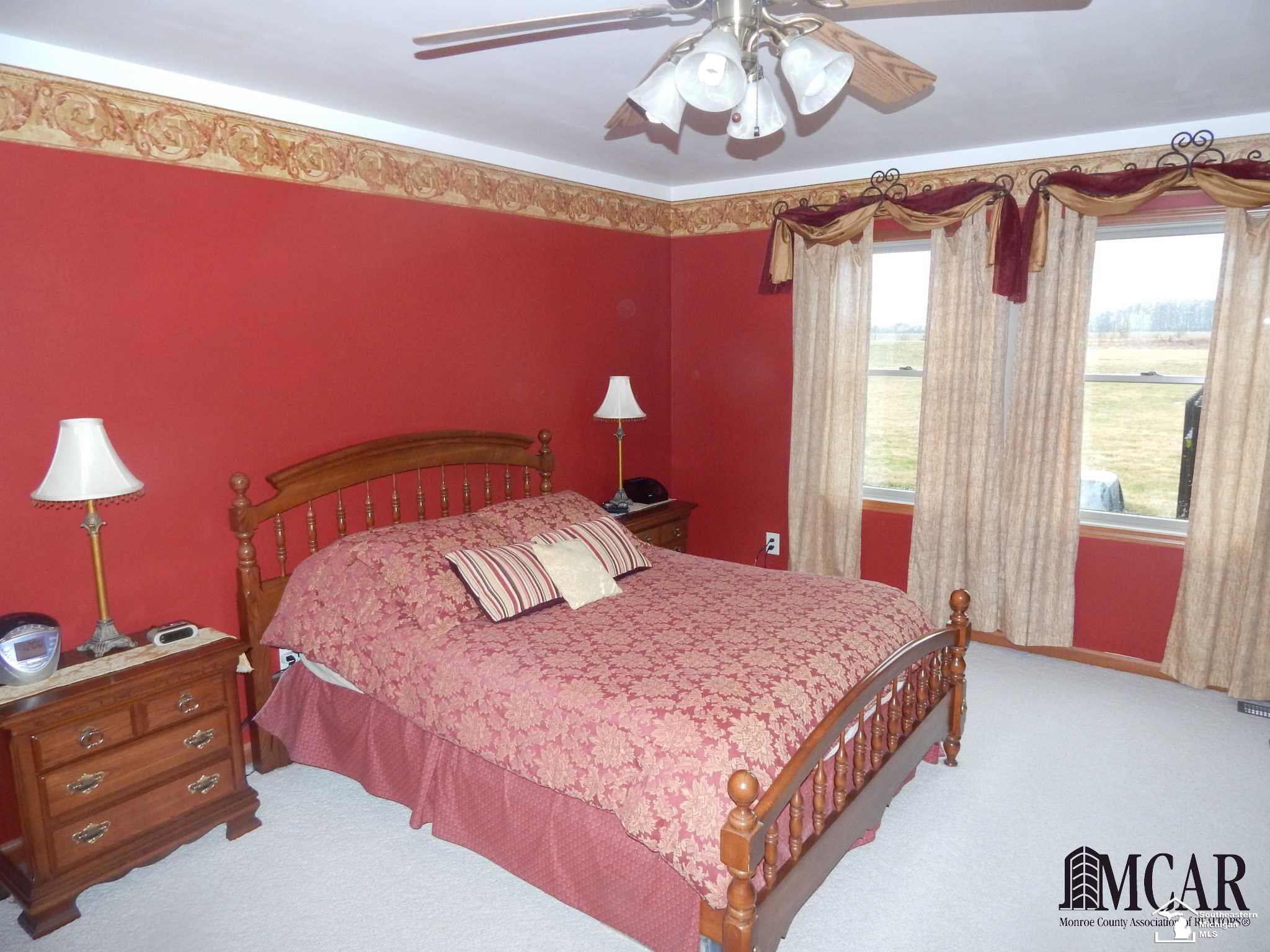 472 West Morocco Road Temperance, MI 48182 - Photo 4 of 27
