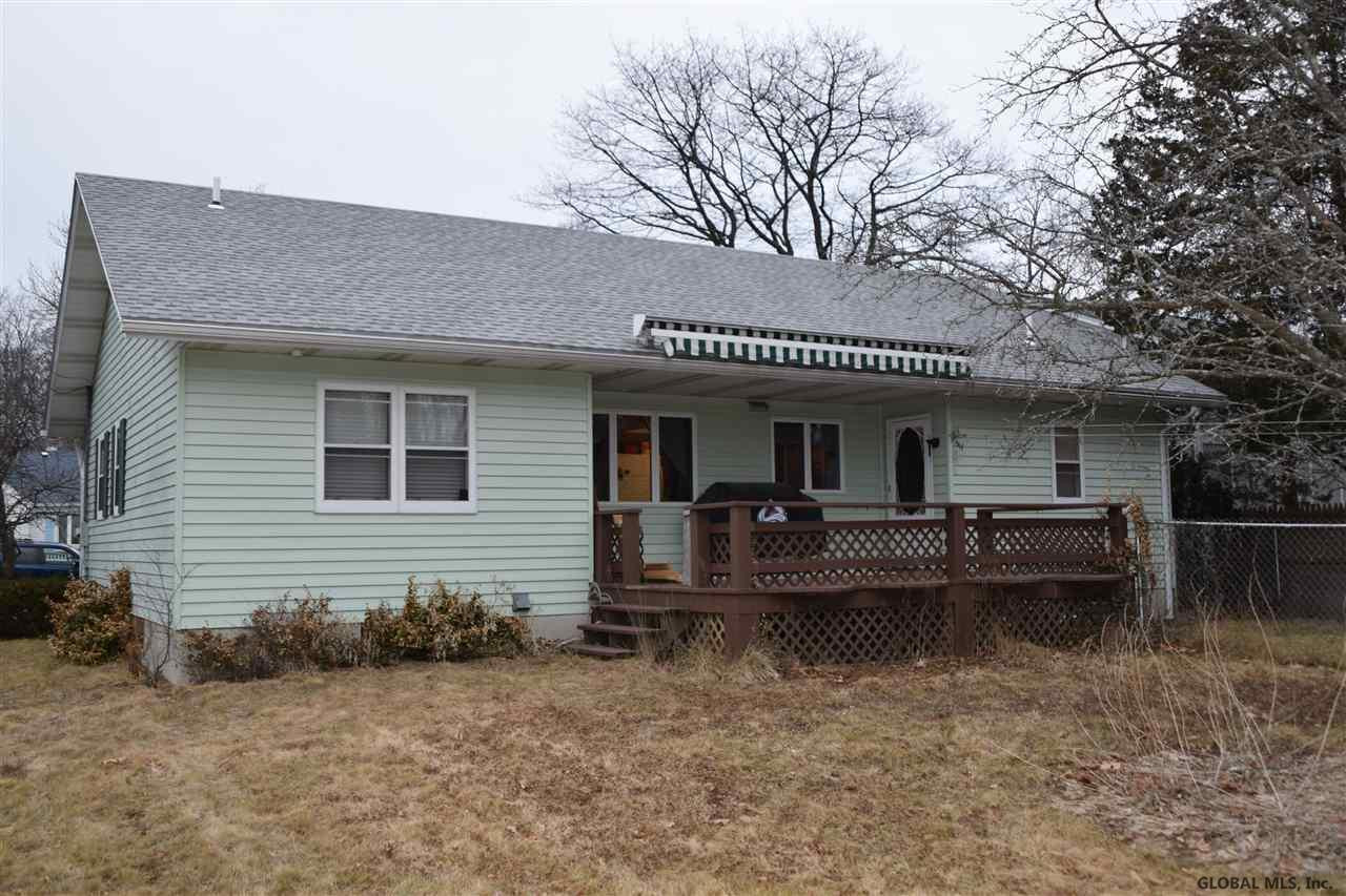2926 Windermere Road Schenectady, NY 12304 - Photo 4 of 20 Photo 4