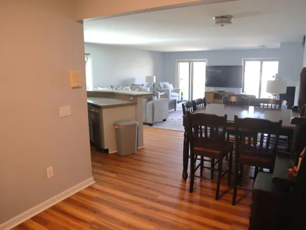 $305,000 | 21046 Boulder Circle, Northville, MI 48167