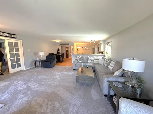 $305,000 | 21046 Boulder Circle, Northville, MI 48167