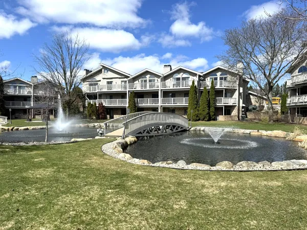 $305,000 | 21046 Boulder Circle, Northville, MI 48167