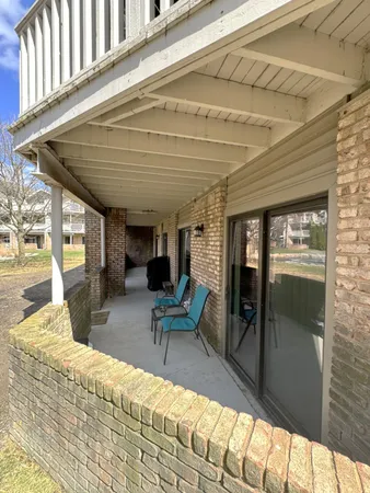 $305,000 | 21046 Boulder Circle, Northville, MI 48167