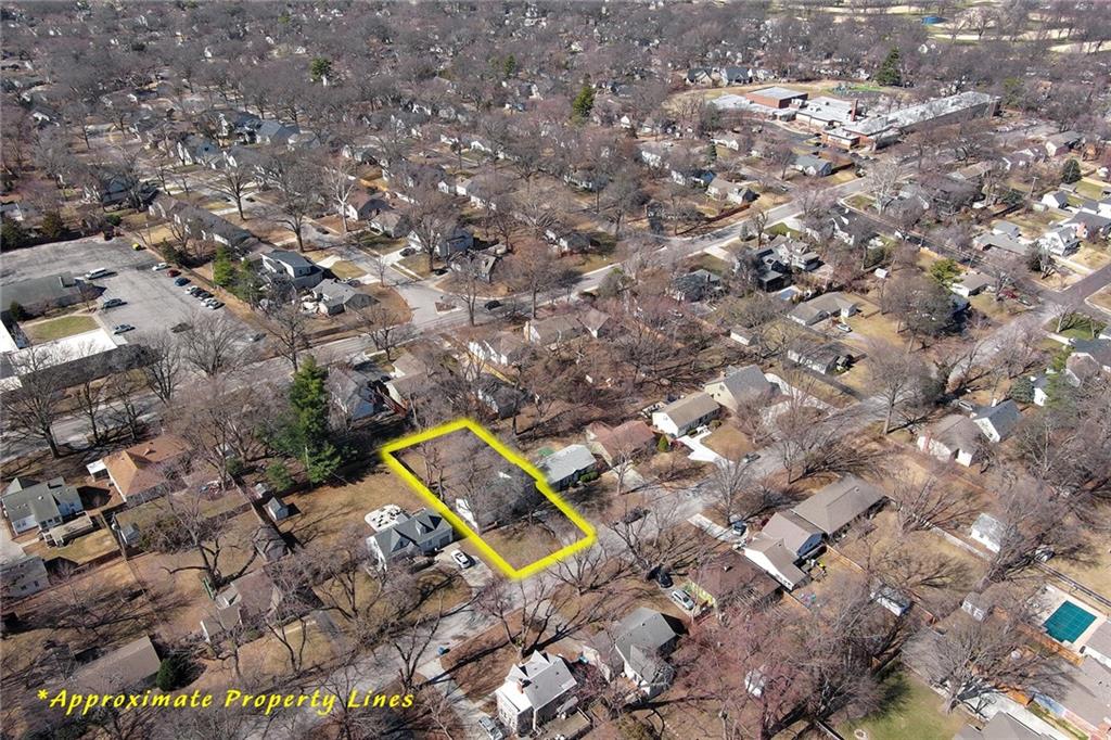 7400 Springfield Street Prairie Village, KS 66208 - Photo 10 of 10