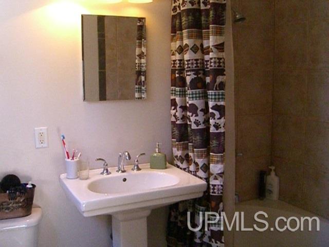 50884 Mesnard Location Road Hancock, MI 49930 - Photo 11 of 26