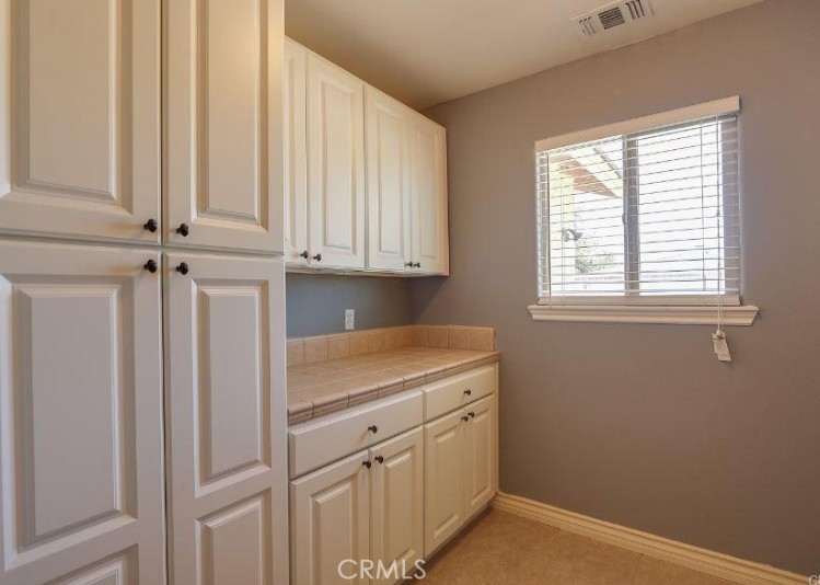 19904 Talihina Road Apple Valley, CA 92307 - Photo 14 of 23