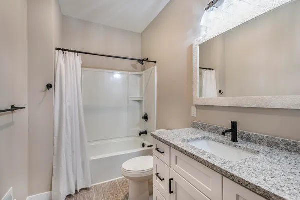 $914,000 | 340 Cherry Street Southeast, Grand Rapids, MI 49503