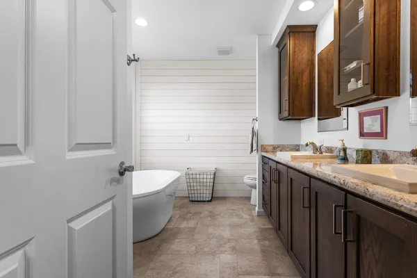 $798,000 | 18 Farms Edge Road, Lamoine, ME 04605