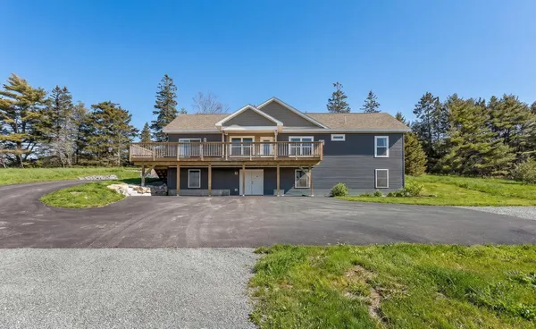 $798,000 | 18 Farms Edge Road, Lamoine, ME 04605